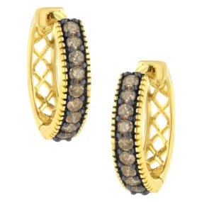 10K Yellow Gold and Black Rhodium 1/2 Cttw Lattice Back Cutout and Round-Cut Diamond Hoop Earring (J-K Color, I1-I2 Clarity)