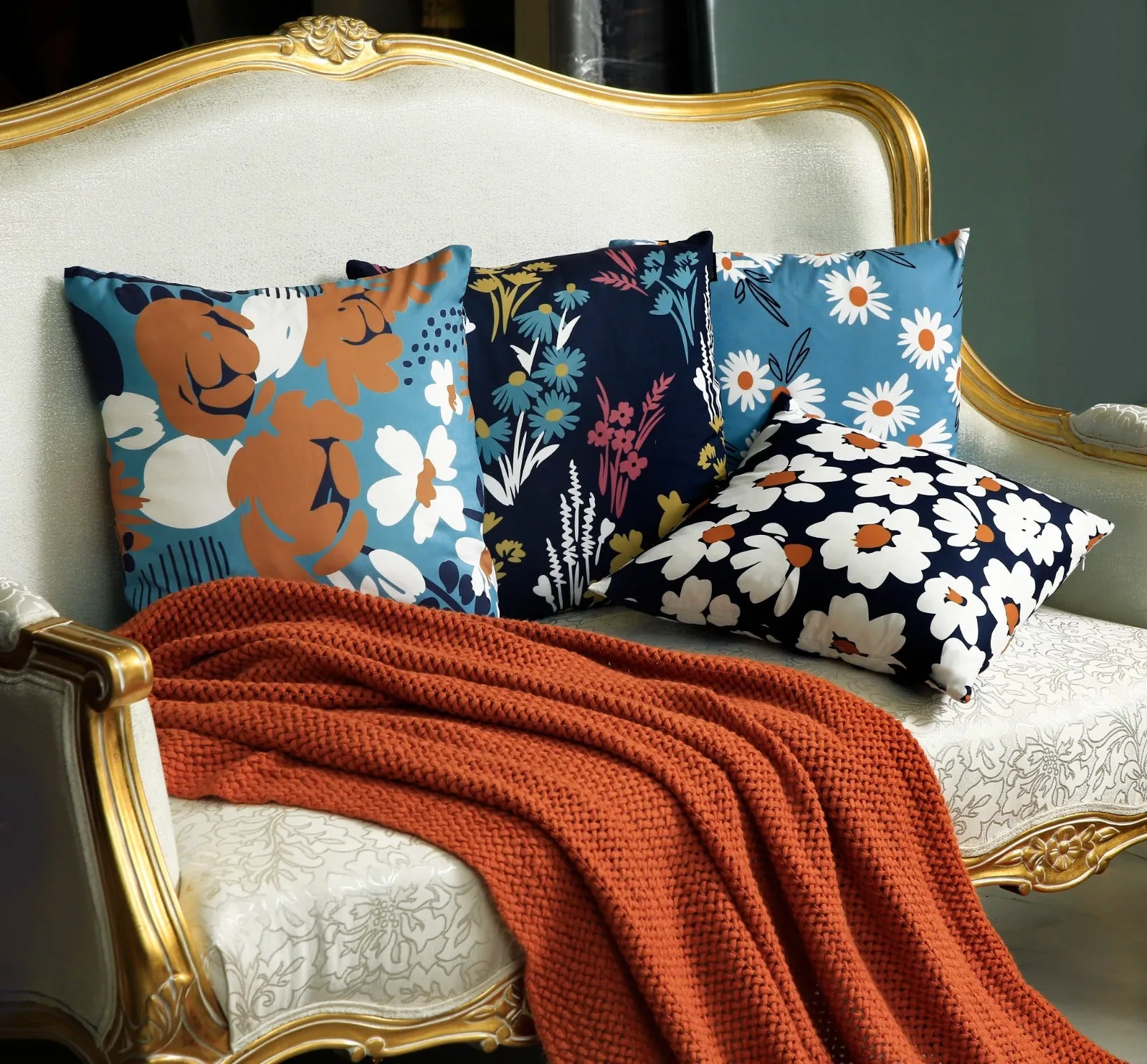 4 PCs Digital Printed Cotton Cushions-Jazmin