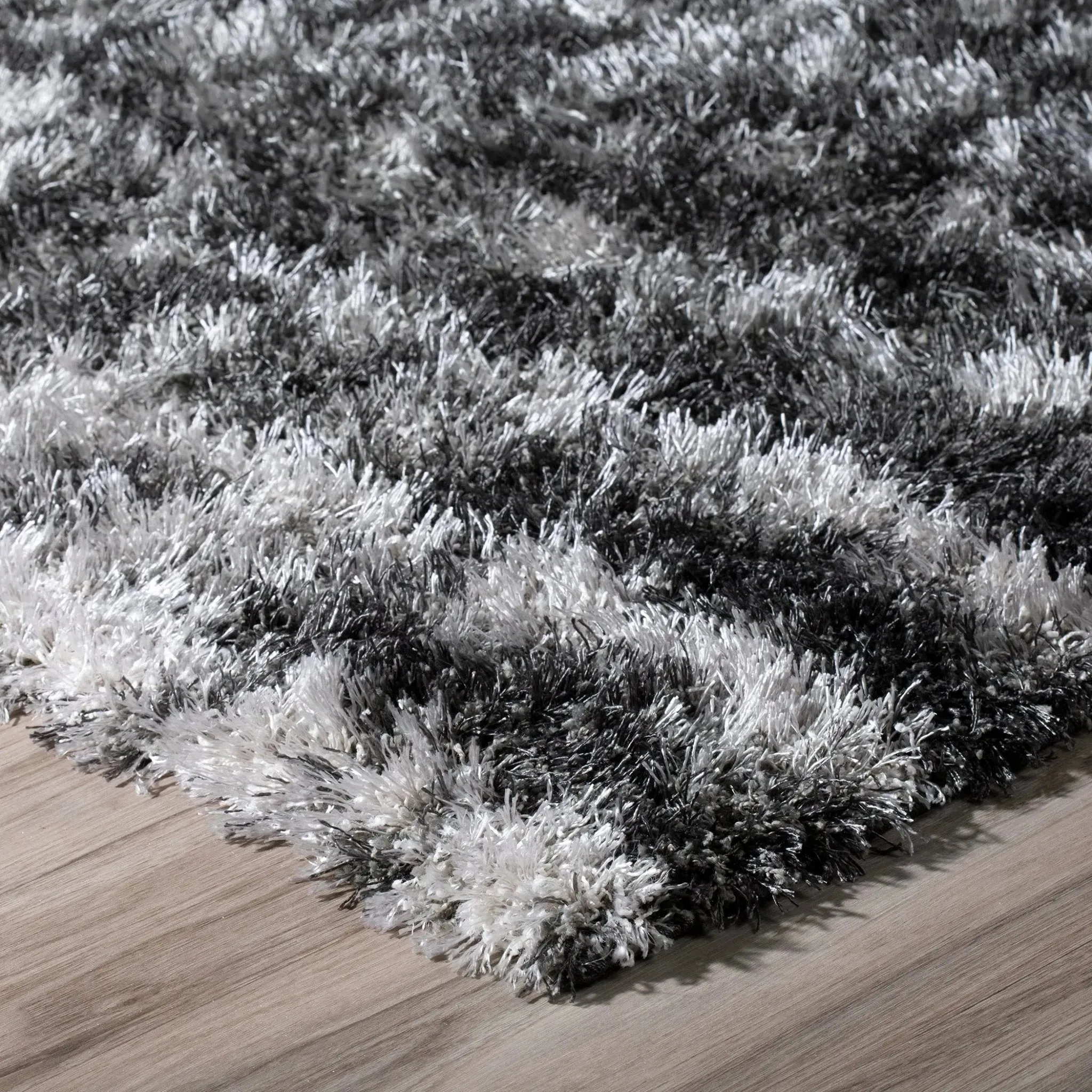 Arturro AT4 Ash Rug