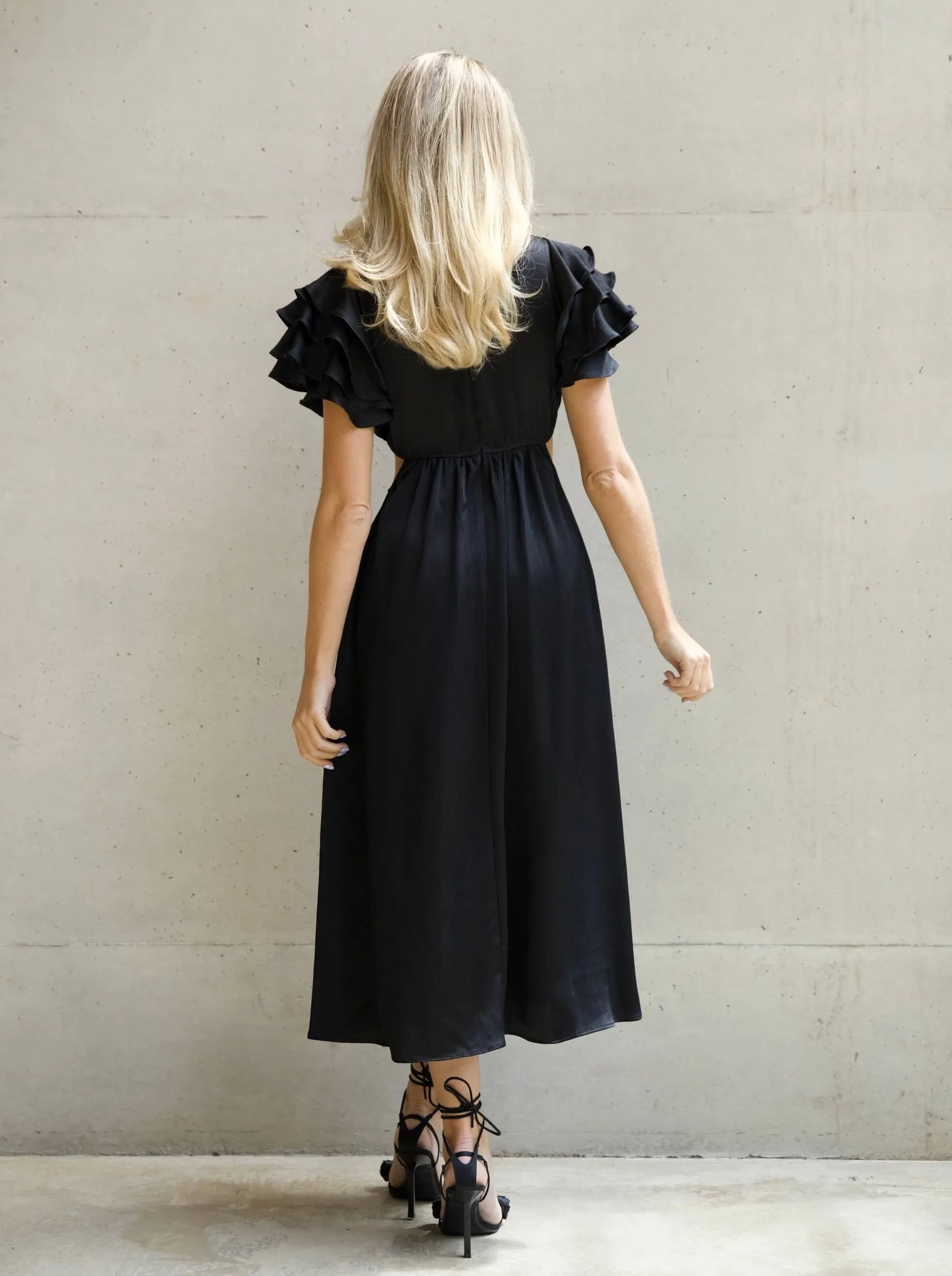 'EVANGELIA' RUFFLE SLEEVE CUT OUT MIDAXI DRESS BLACK