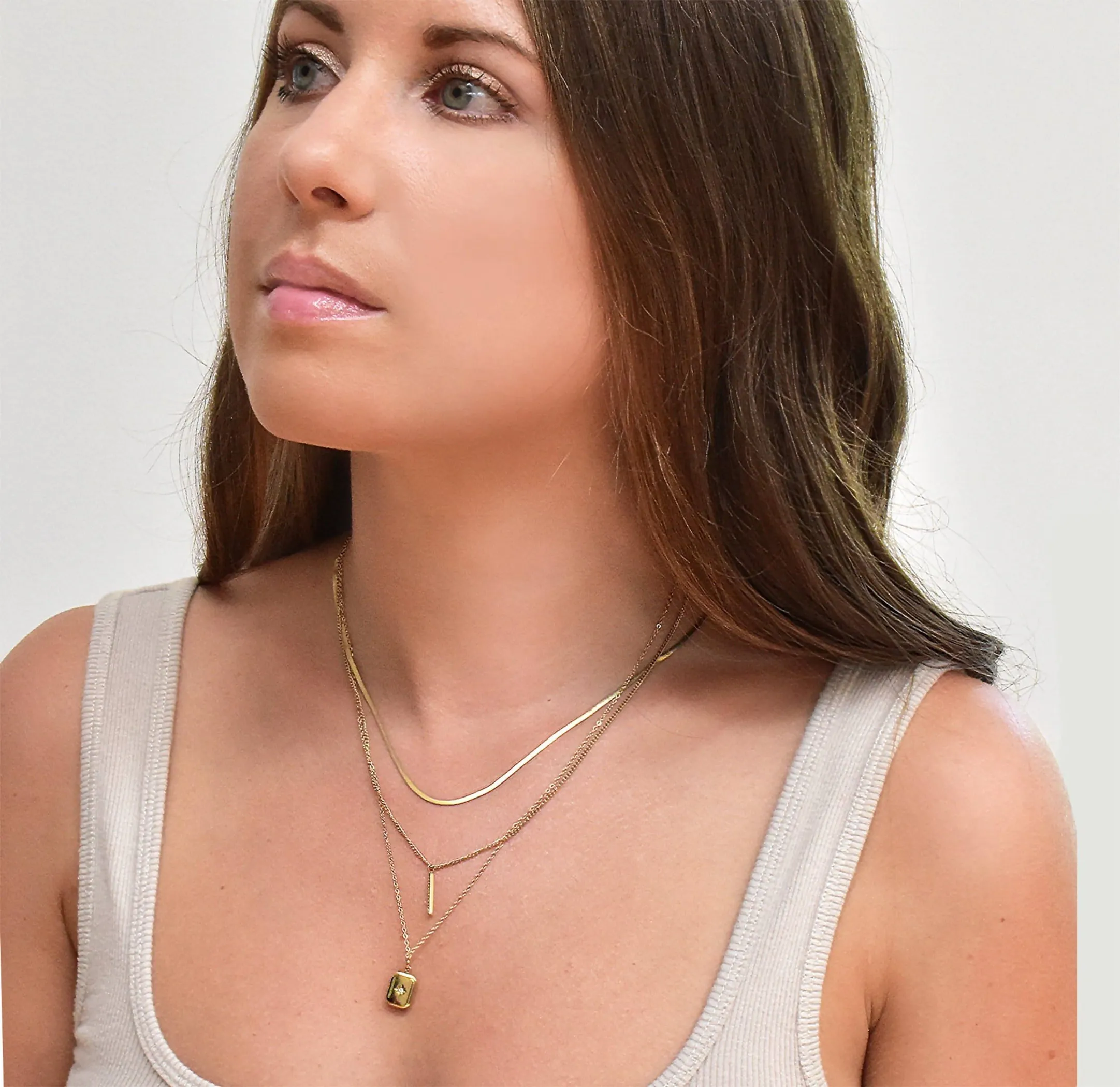 GABRIELLE GOLD STARBURST STACK NECKLACE