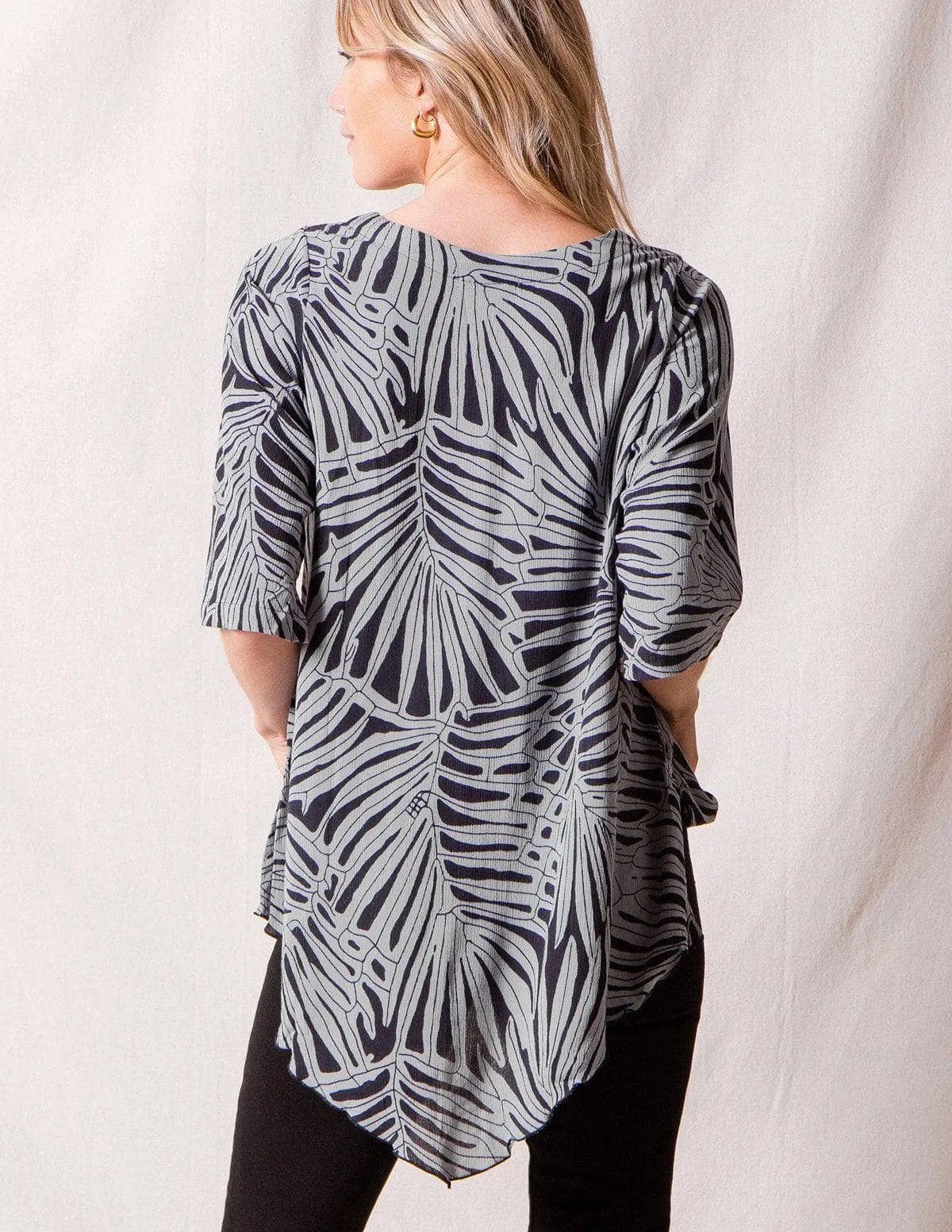 Island Batik Tunic - Black Palm