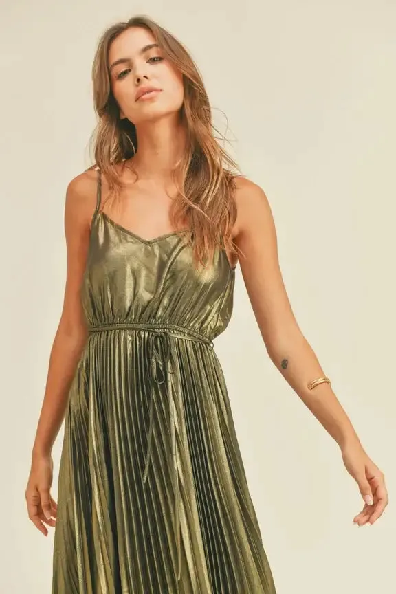 METALLIC PLEATED DRESS