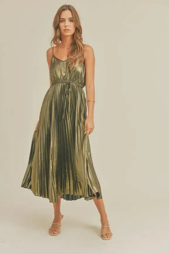 METALLIC PLEATED DRESS