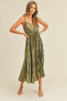 METALLIC PLEATED DRESS