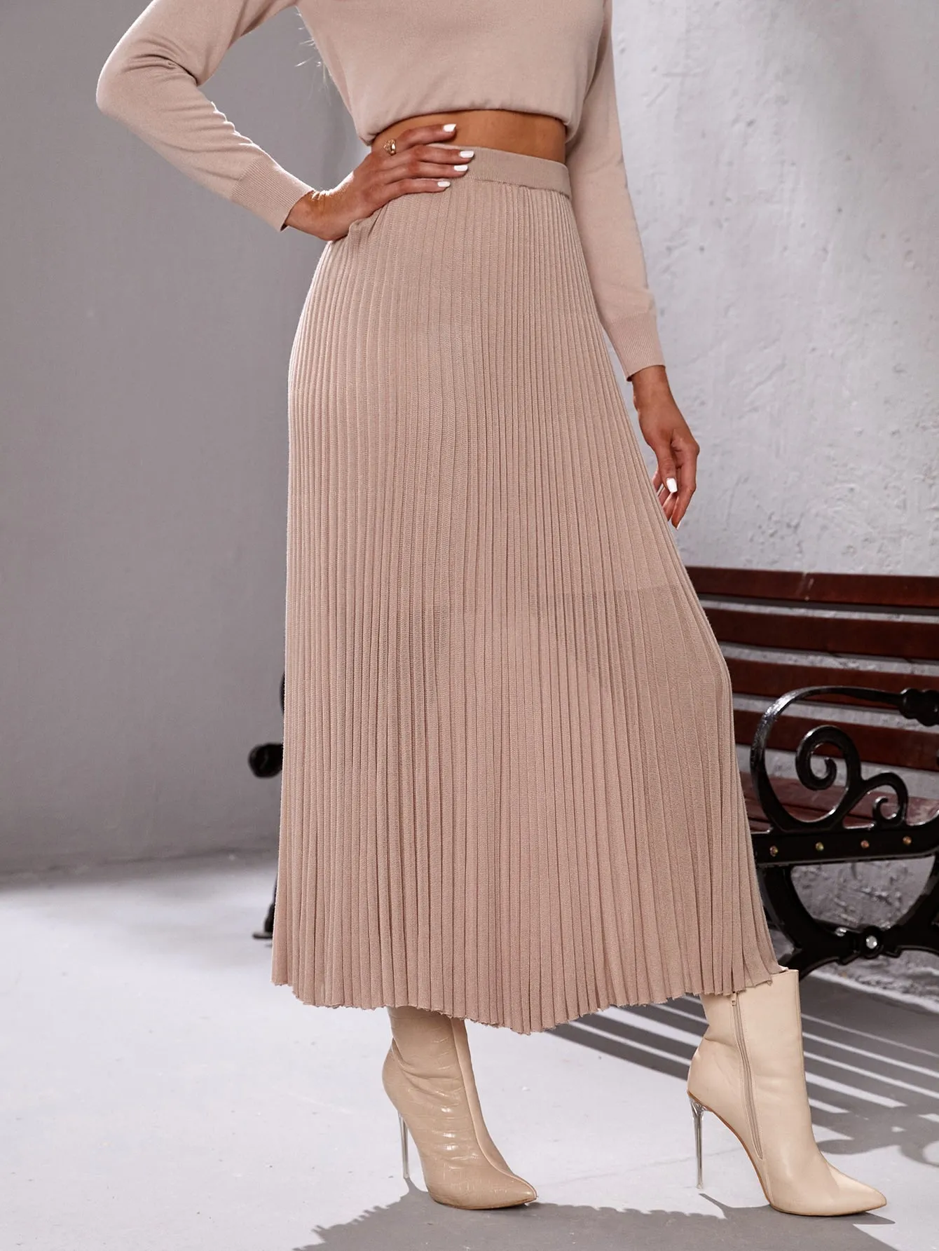 Plain Pleated High Waist Maxi Women Sweater Skirt