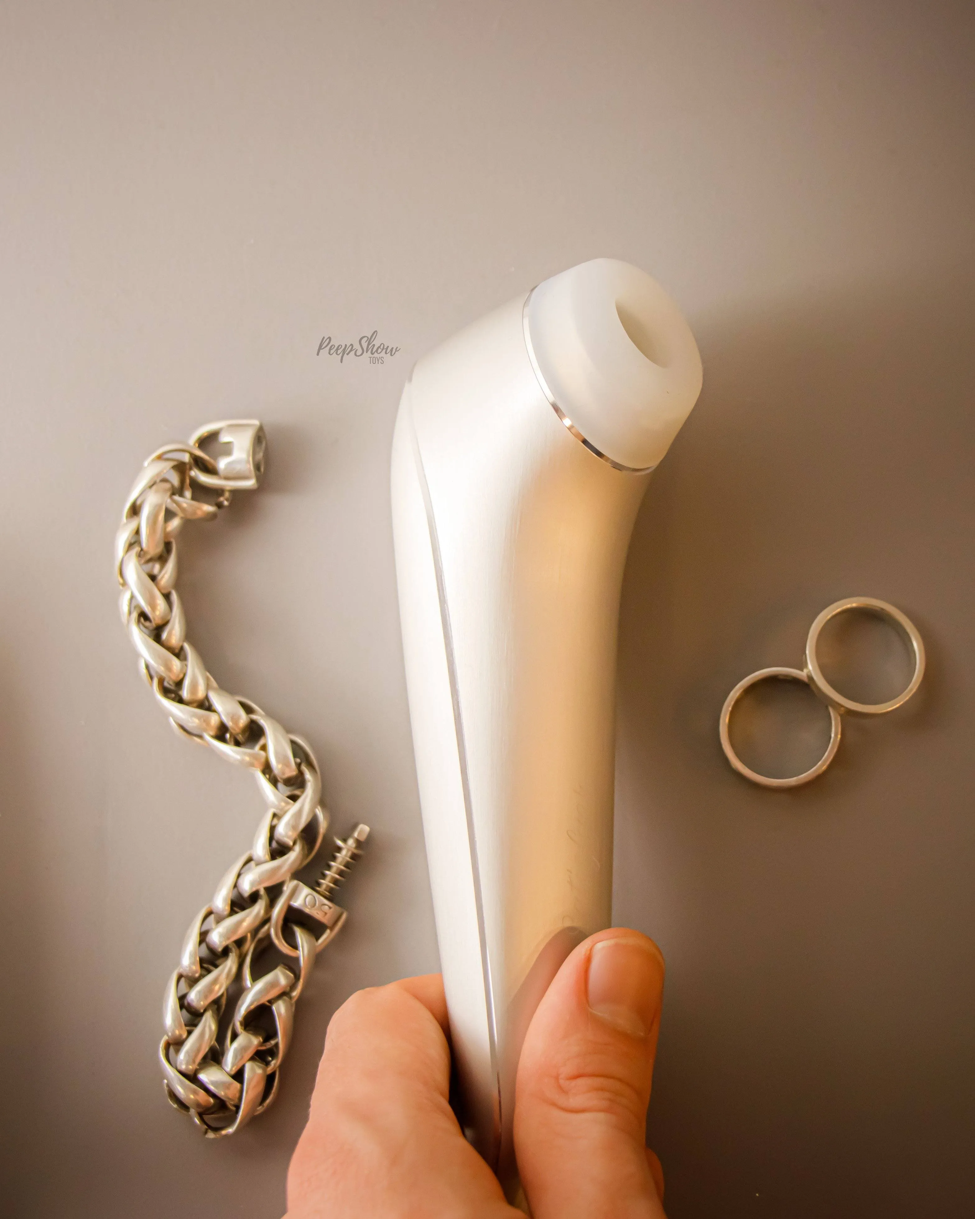 Satisfyer Luxury High Fashion Pressure Wave Clitoral Stimulator