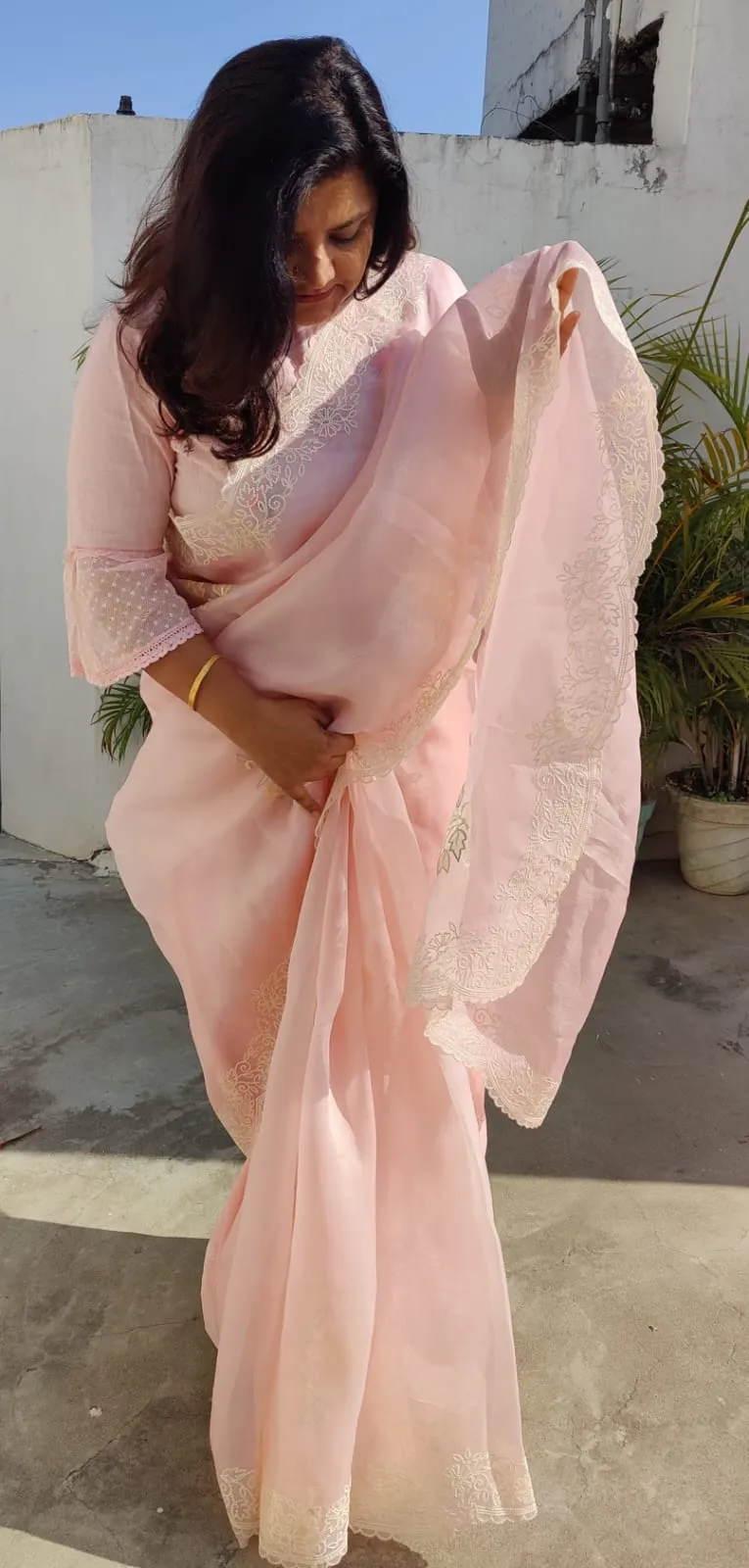 SURKH  SAREE