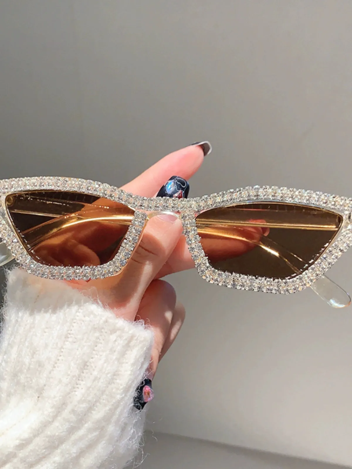 TEEK - Sunshade Sparkle Minimalist Cat Eye Sunglasses