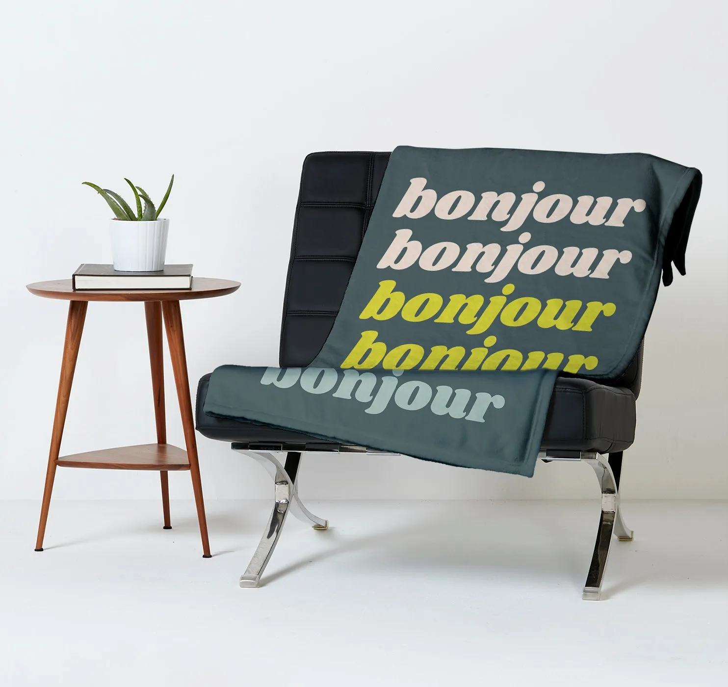 Throw Blanket, Bonjour