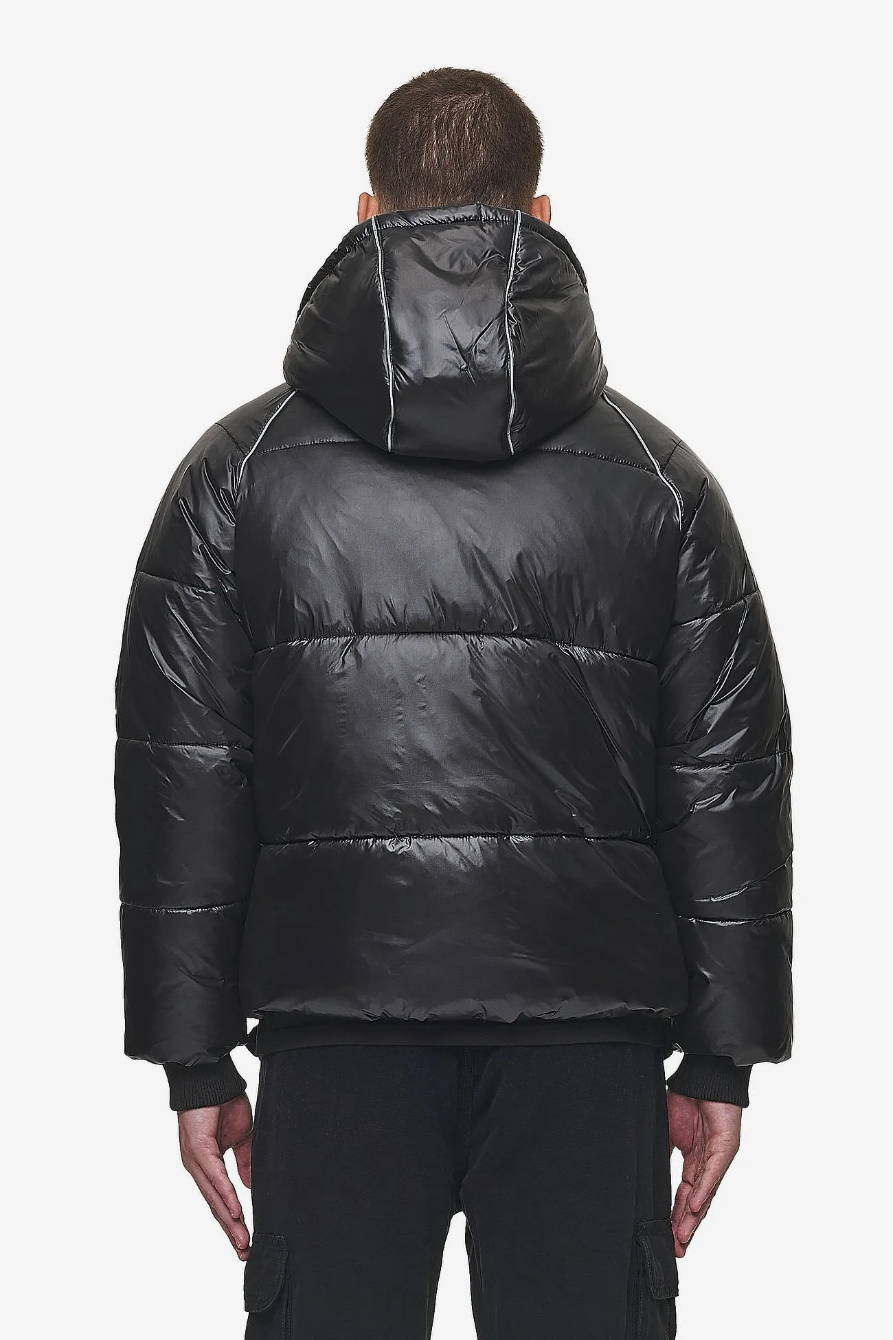 Toby Raglan Puffer Jacket Black