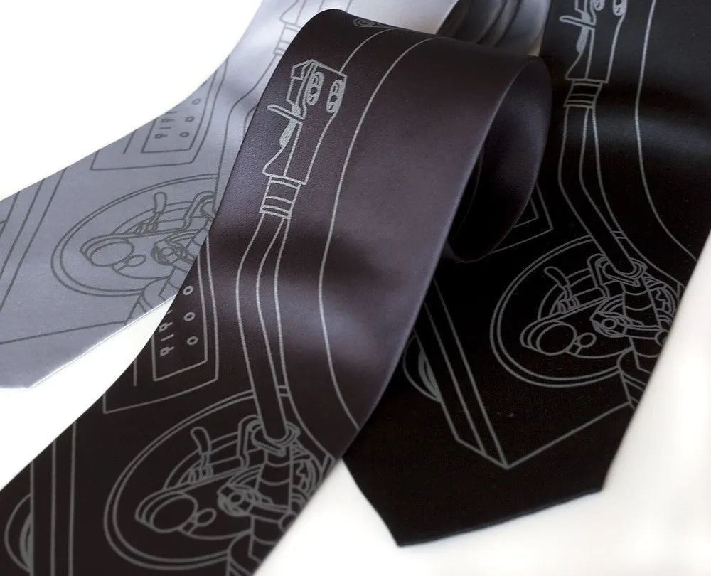 Turntable Silk Necktie