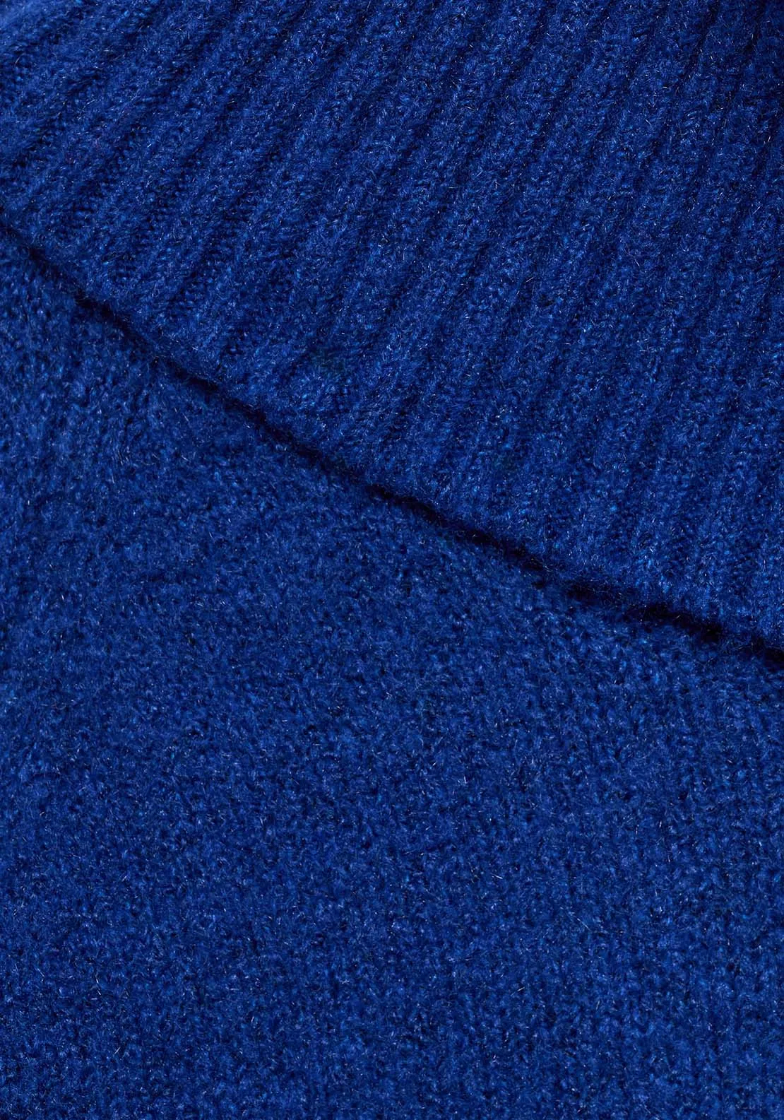 Turtleneck knitted sweater - Bright Blue